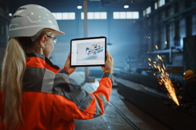 Professional,Heavy,Industry,Engineer,Uses,Tablet,Computer,For,Augmented,Reality