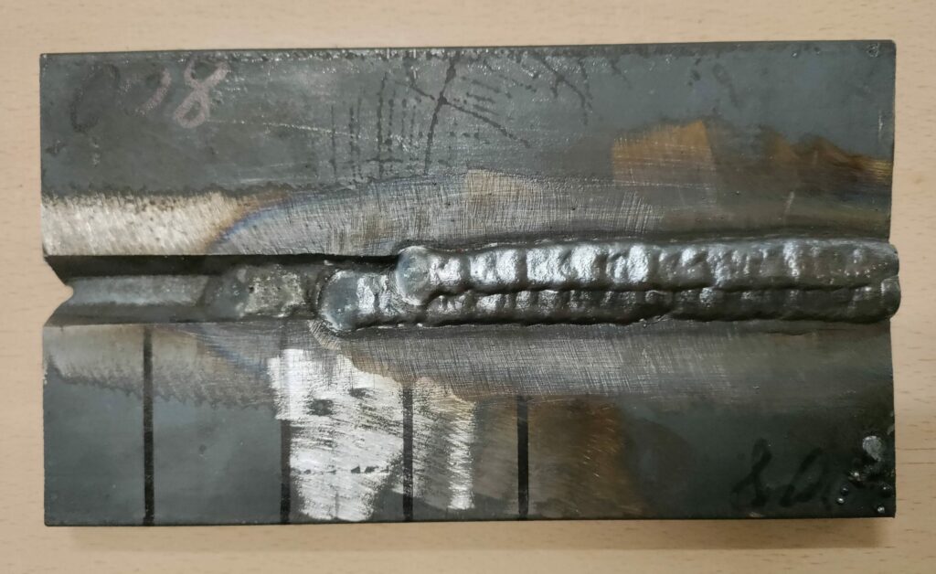 Real AWM008 welded with FCAW in PF position Real AWM008 welded with FCAW in PF position